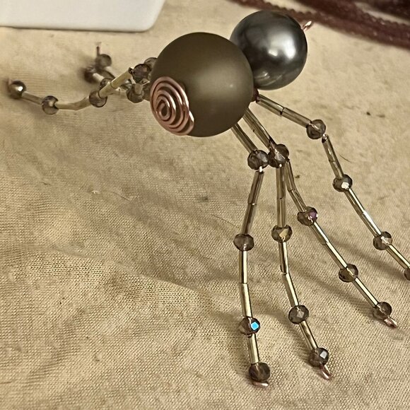 Jeweled Spiders - Picture 4 of 4